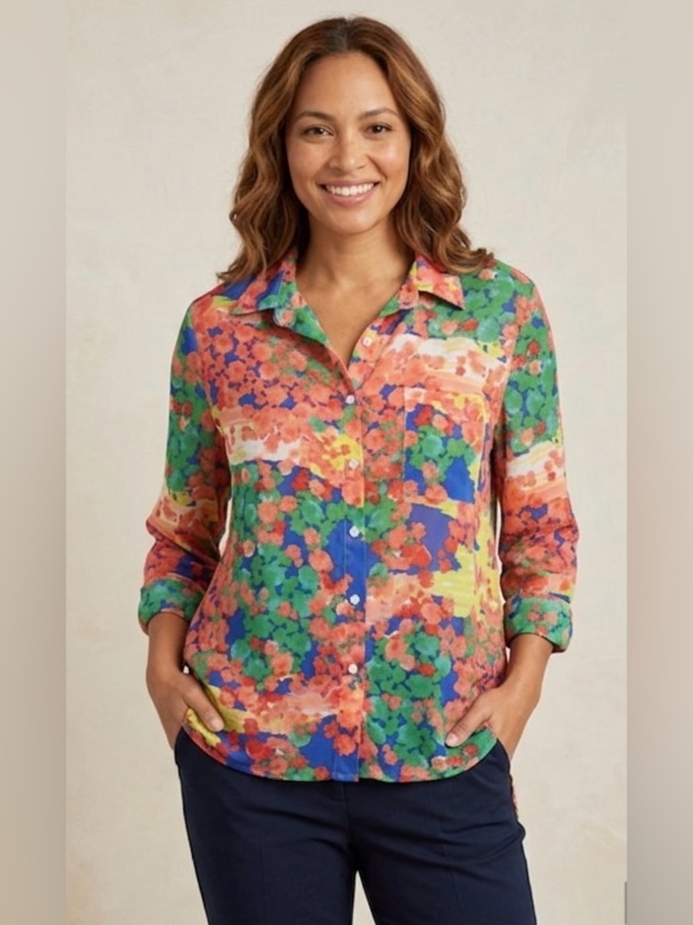 Womyn Shirt Multicolor Floral Button Down Small Long Sleeve Size Large